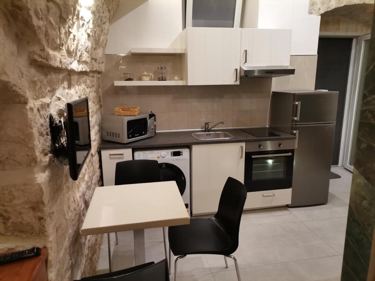 B&B Il Castello Suite Giovinazzo Exteriör bild