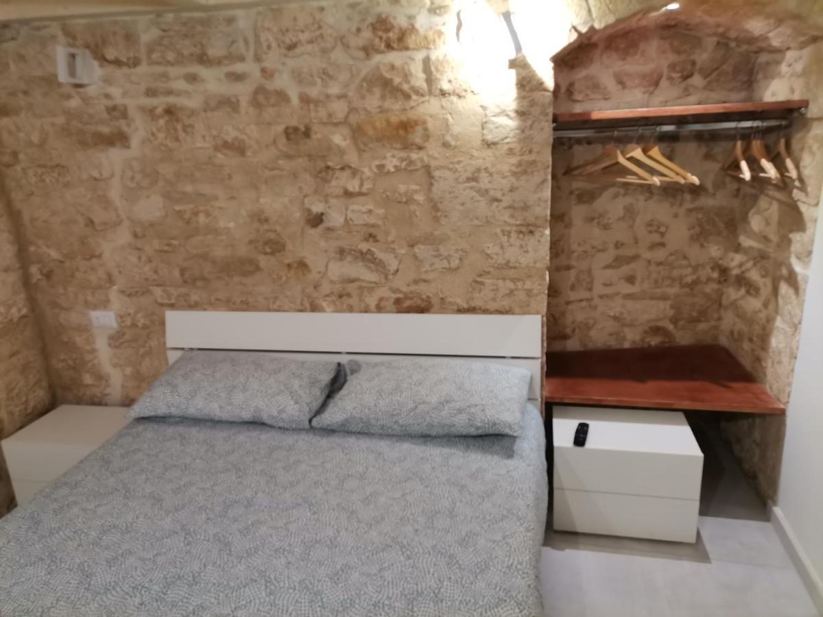 B&B Il Castello Suite Giovinazzo Exteriör bild